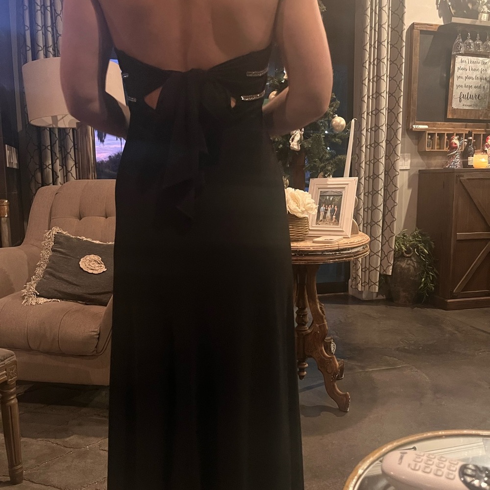 Dave And Johnny Dress View 2